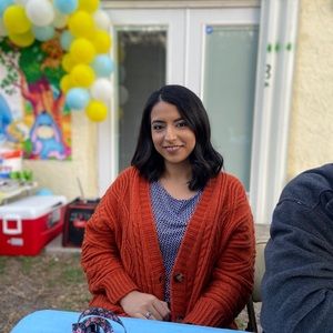 Meet your Posher, Mayra